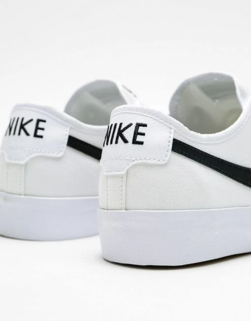 Nike SB BLZR Court Skate Shoes - White/Black-White-Black -Nike 001115058 5