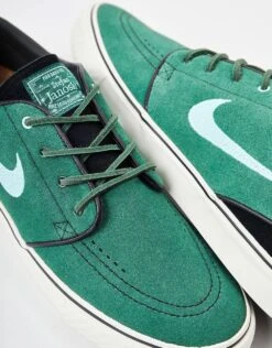 Nike SB Zoom Janoski OG+ Skate Shoes - Gorge Green/Copa-Action Green -Nike 001156304 4