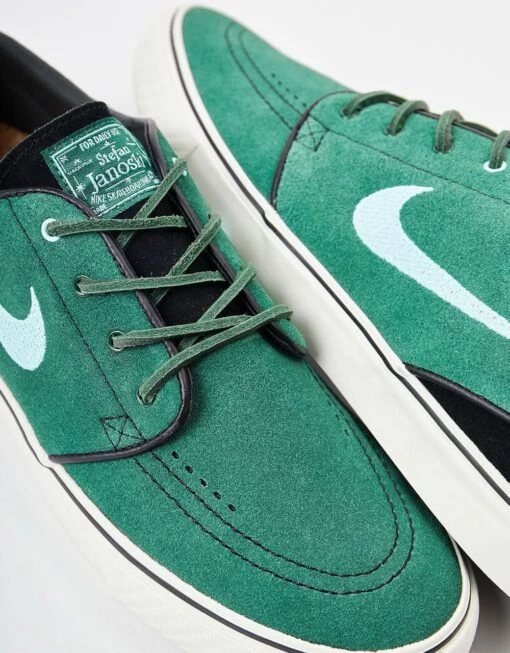 Nike SB Zoom Janoski OG+ Skate Shoes - Gorge Green/Copa-Action Green -Nike 001156304 4