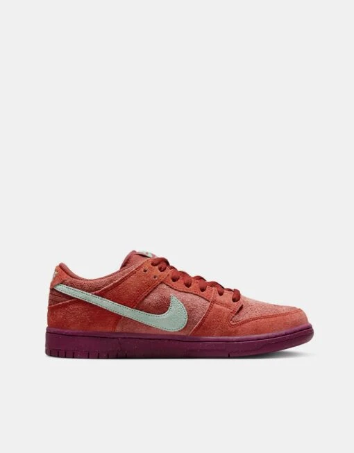 Nike SB Dunk Low Pro Premium Skate Shoes - Mystic Red/Emerald Rise-Rugged Orange-Rosewood-Mystic Red -Nike 001157771 4