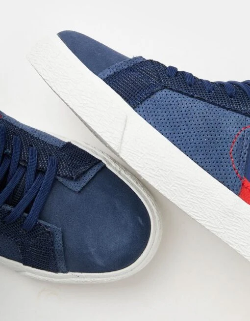 Nike SB Zoom Blazer Mid Premium Skate Shoes - Univ Red/Midnight Navy-Univ Gold-Summit White-Black -Nike 001160419 5