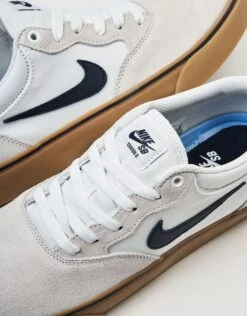 Nike SB Chron 2 Skate Shoes - White/Obsidian-White-Gum Lt Brown-Black -Nike 001163711 5