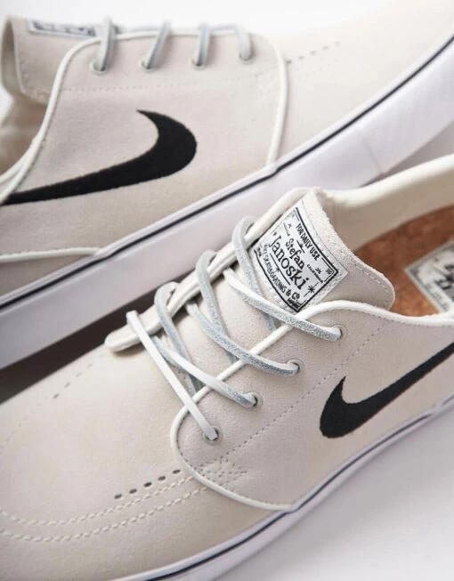 Nike SB Zoom Janoski OG+ Skate Shoes - Summit White/Black-Summit White-White-Black-Gum Lt Brown -Nike 001163725 3