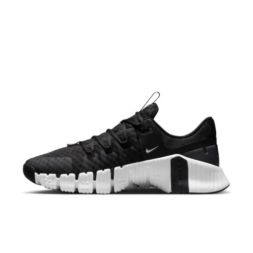 Nike Free Metcon 5 Training Shoes In Black -Nike AURORA DV3949 001 PHSLH001 2000 1