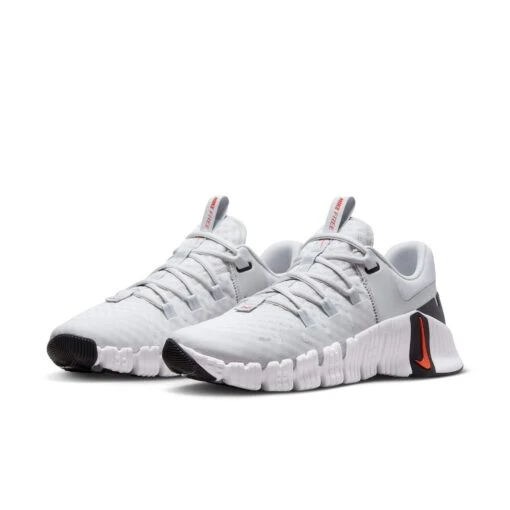 Nike Free Metcon 5 Training Shoes In White -Nike AURORA DV3950 002 PHCFH001 2000 1