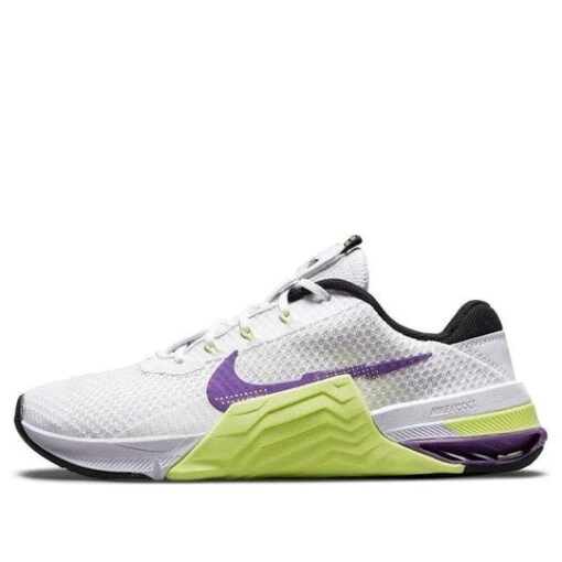 Nike Metcon 7 Training Shoes In White And Purple -Nike main square 540x 91dd2c5a 7270 4e48 bf38 6565285597c0